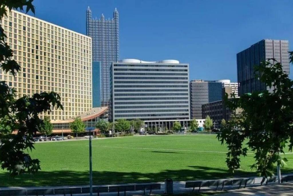 Sweeping Stadium Views Wonderfully Located 24-7 Parking Gym Lounge Pittsburgh Buitenkant foto